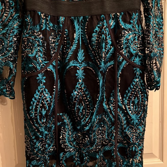 Green & Black Sexy Dress - Picture 4 of 9